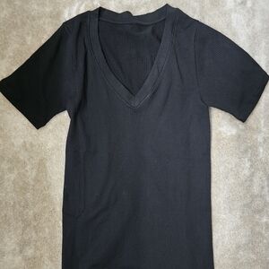 Athleta Black Ribbed V-Neck Tee